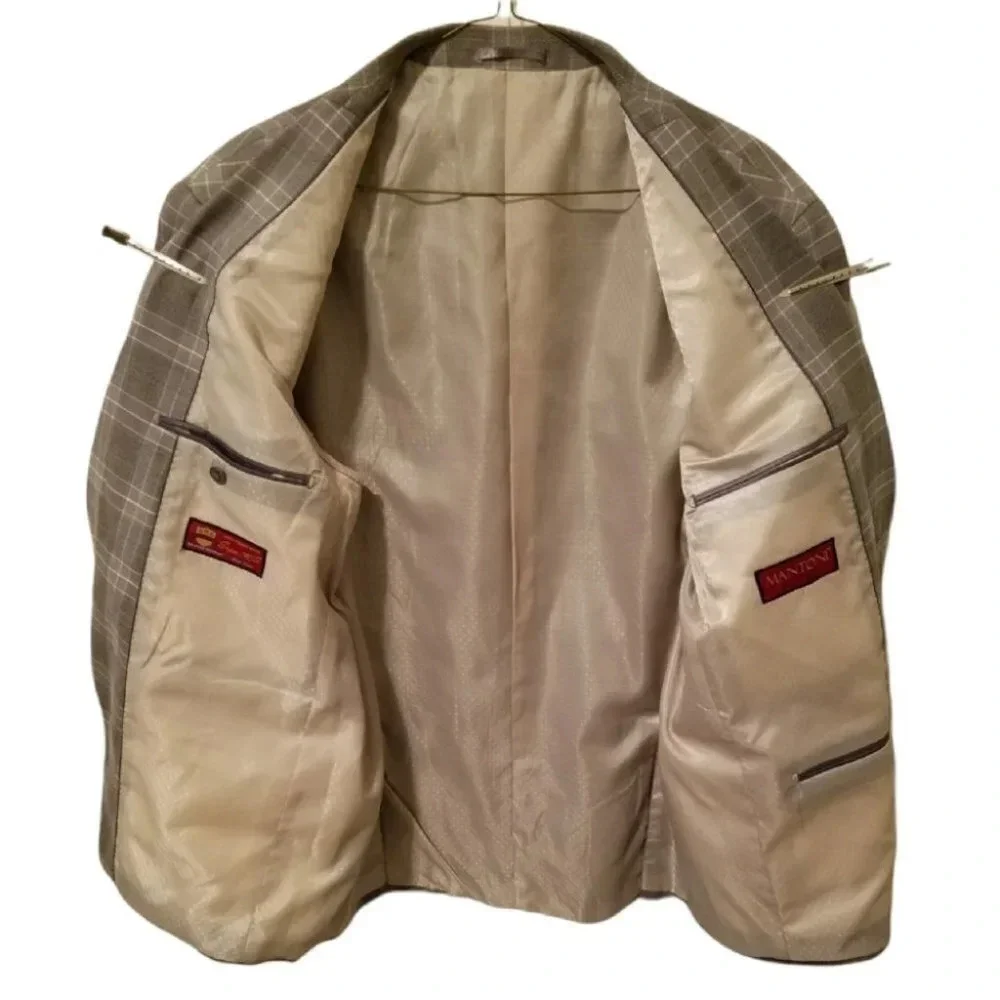 Mantoni Milan Italy Men Blazer